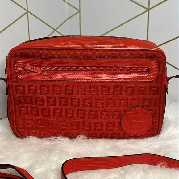 💯Authentic Fendi Crossbody Bag🍀